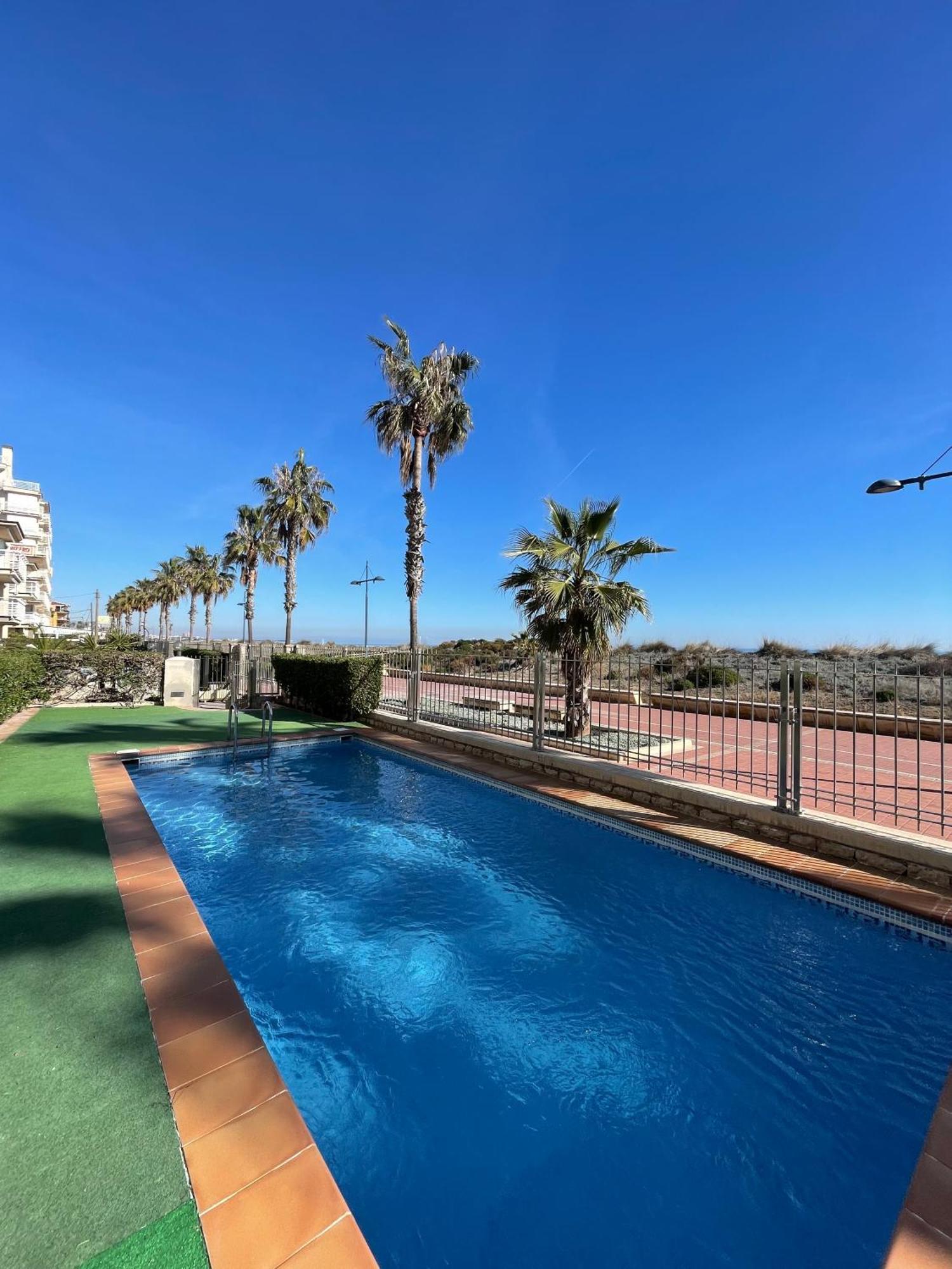 Alpen 1 - Cala Josep I 1Era Linea Apartment Peniscola Exterior photo