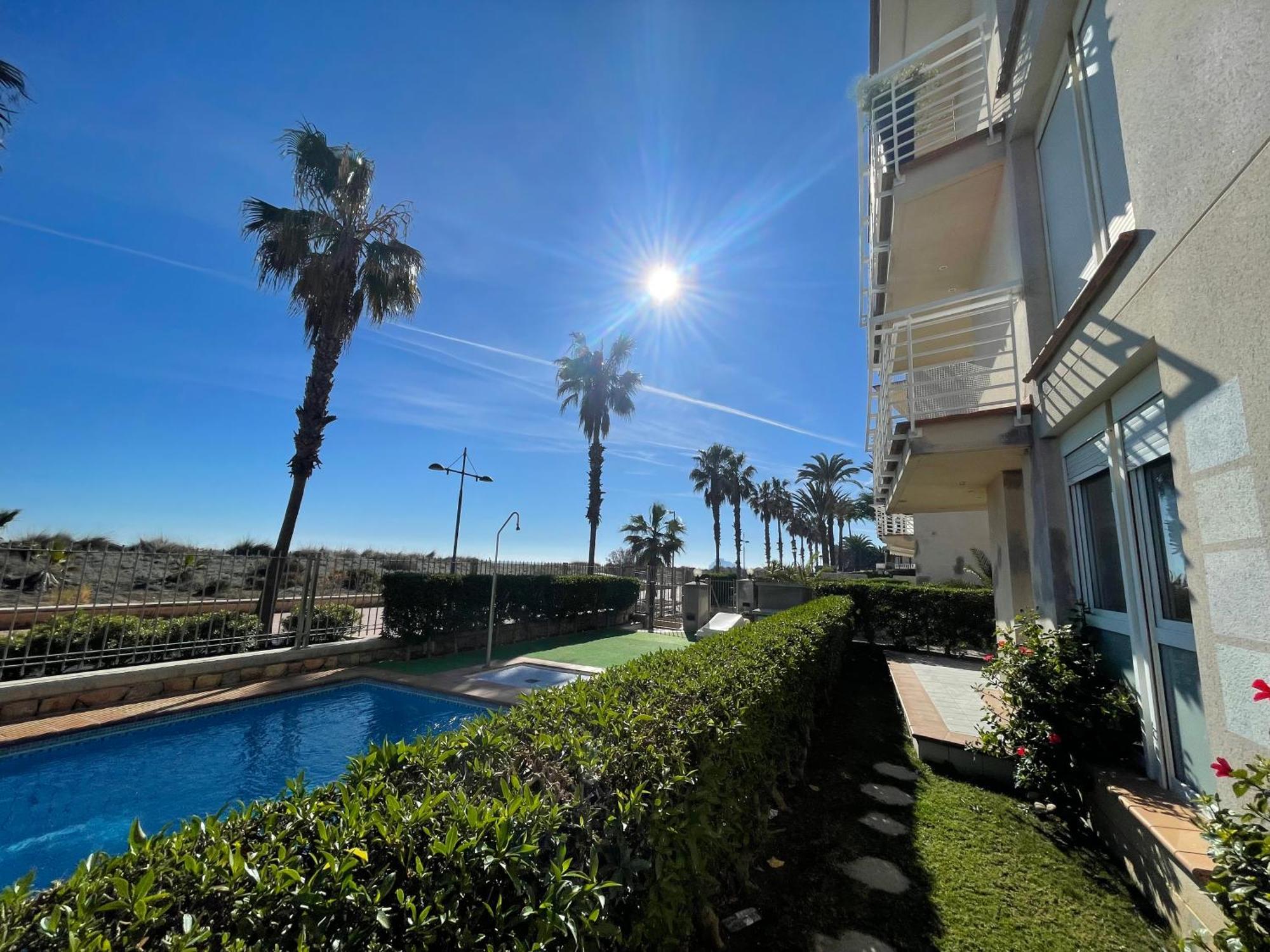Alpen 1 - Cala Josep I 1Era Linea Apartment Peniscola Exterior photo